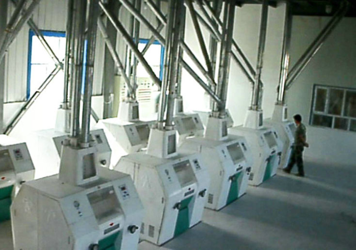 石磨面粉機(jī)成套設(shè)備